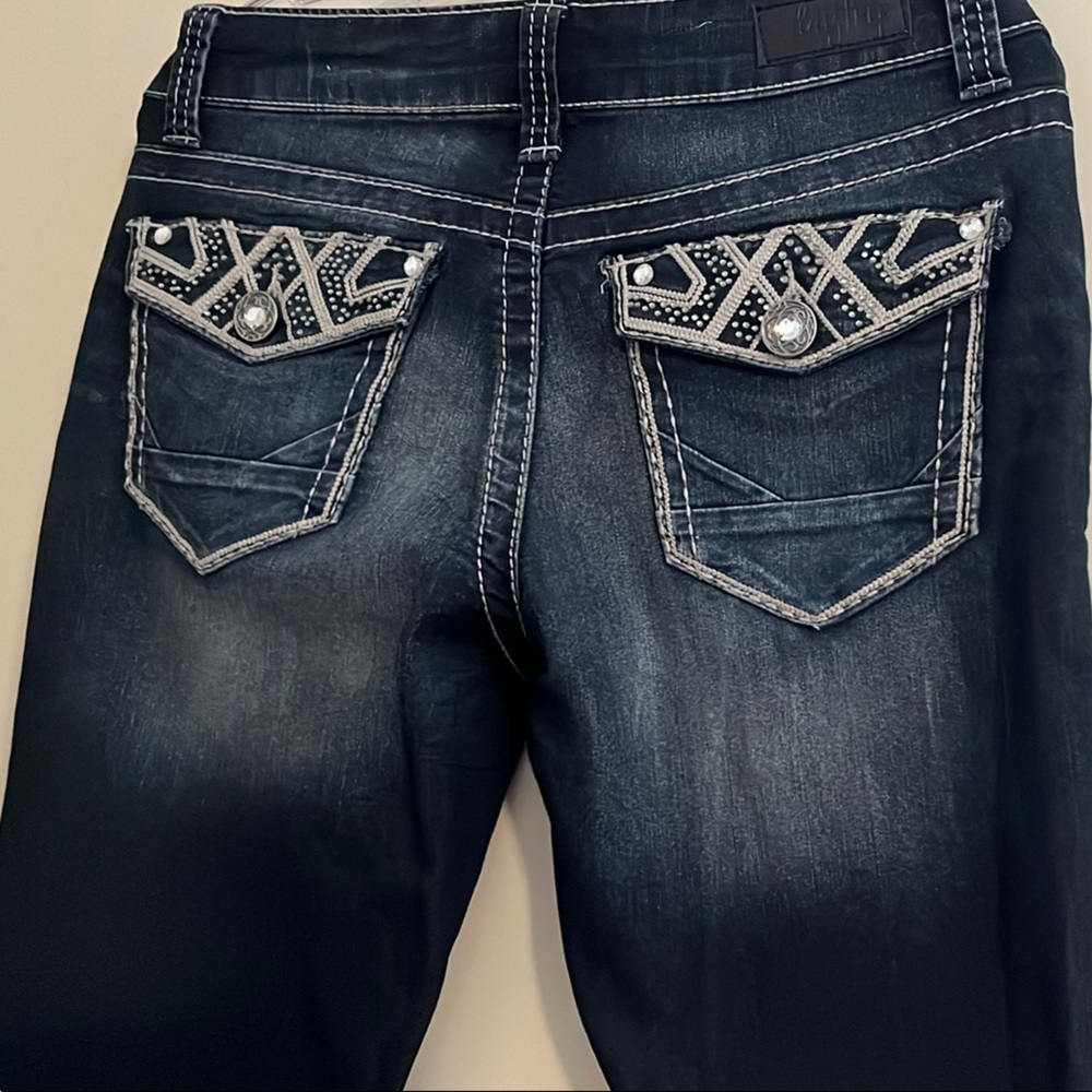 Daytrip Dark Denim Virgo Boot Cut Jeans with Subtle Fading - Picture 5 of 7